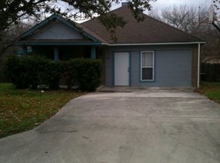 1929 Lisa Ln, San Marcos, TX 78666