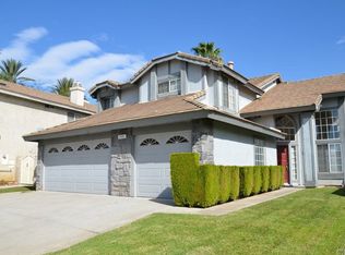 7433 Cambridge Ct, Fontana, CA 92336