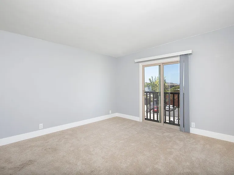 7601 Eads Avenue — Photo 27