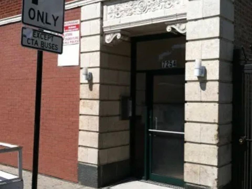 1st image of 7254 S Jeffery Blvd APT 206