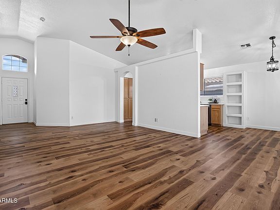 3rd image of 12410 W ROANOKE Avenue