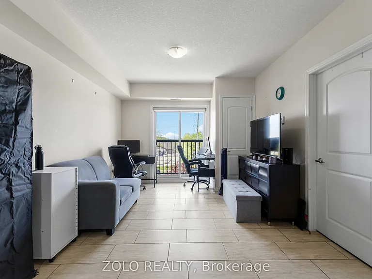 886 Golf Links Rd #304 — Photo 7