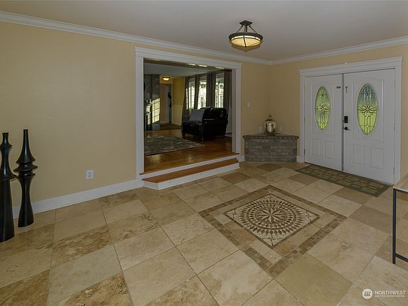 View of Front Door and access to the Living Room>