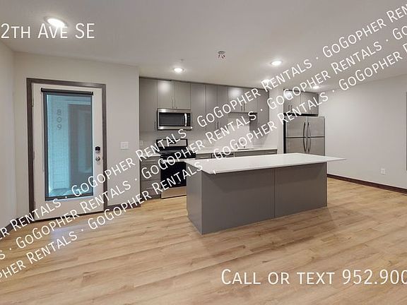 2nd image of 807 12th Ave SE