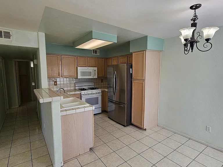 4955 Lindell Rd #221 — Photo 5