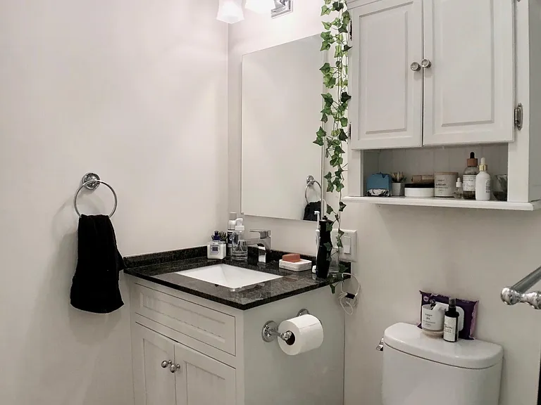 118 Washington St #206 — Photo 7