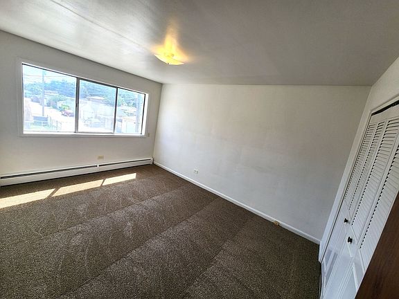 5th image of 1912 S 13th Ave #1920-2W