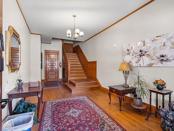 5th image of 1401 N Franklin St #3