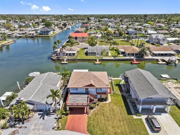 13820 Plumosa Ave, Hudson, FL 34667