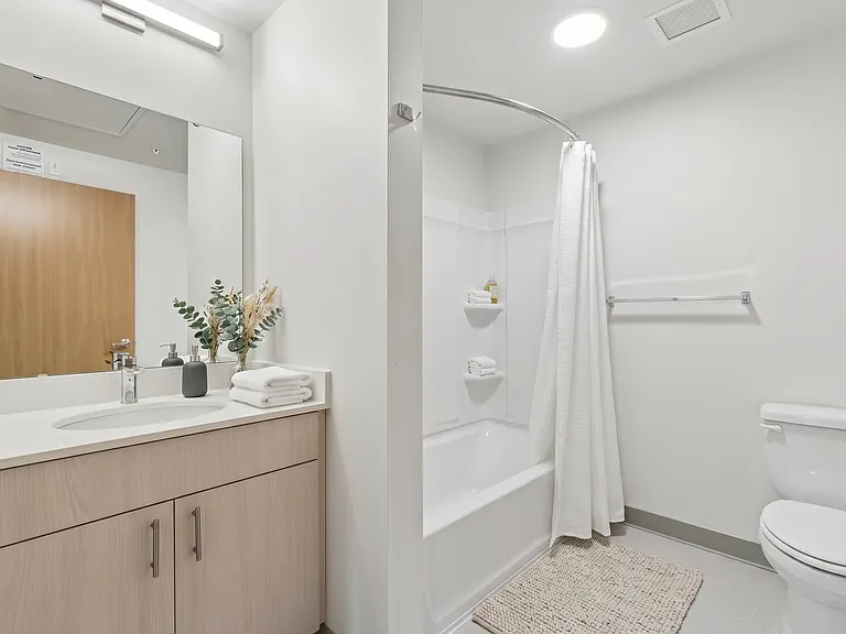 Lansdale Pointe Apartments — Photo 8