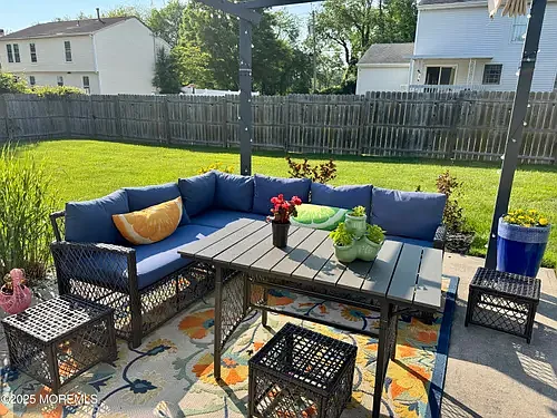 19 Spray Blvd — Photo 16