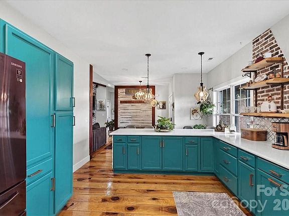 5th image of 7326 Cotton Ridge Dr