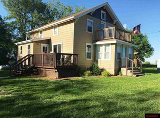 49266 121st St, Amboy, MN 56010