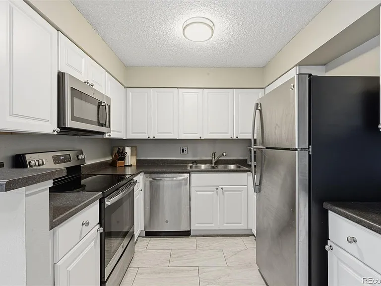 12005 E Harvard Ave #208 — Photo 9