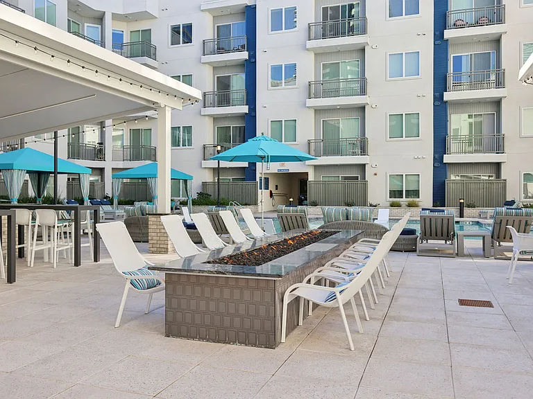 Lura Vegas Apartments — Photo 48