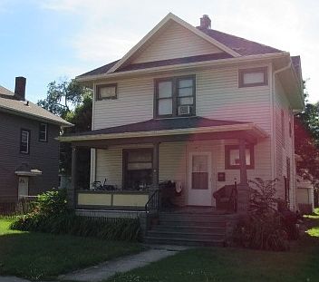 1st image of 667 S Myrtle Ave