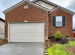 204 Clover Valley Dr, Lexington, KY
