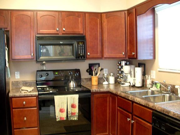 5th image of 2318 San Lucki Way