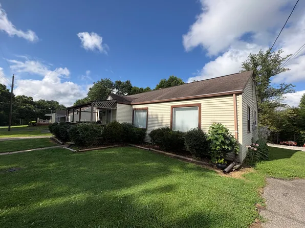 24 Judith St, Dry Ridge, KY 41035