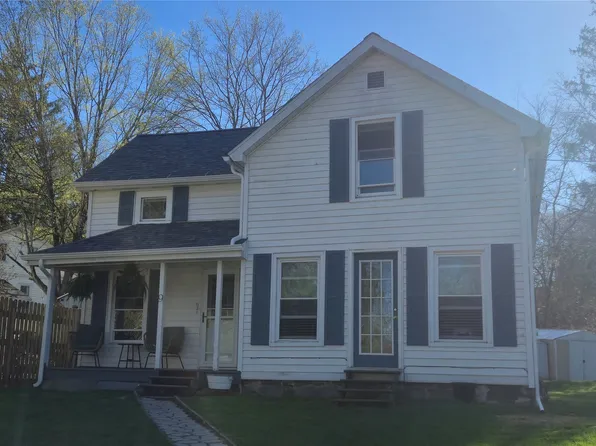 9 Parsons Rd, Chenango Forks, NY 13746