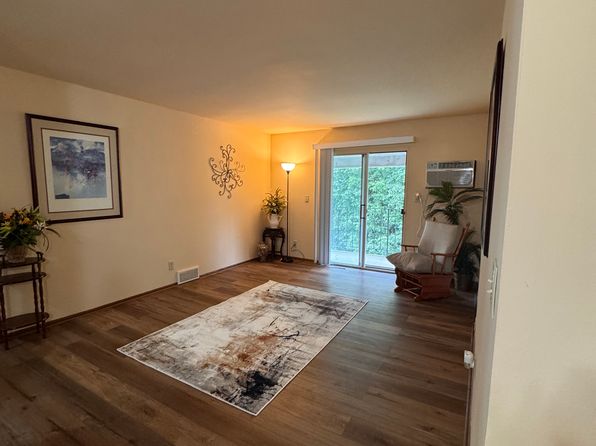 6830 W Kathleen Ct #7