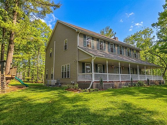 2nd image of 10292 Lennox Dr