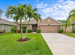 8061 Westfield Cir, Vero Beach, FL 32966