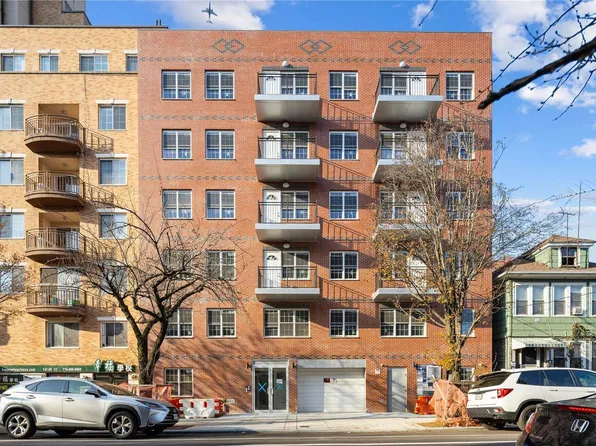 141-15 Cherry Avenue #2C, Flushing, NY 11355