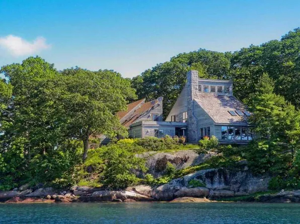 30 Narrows Drive, Deer Isle, ME 04627