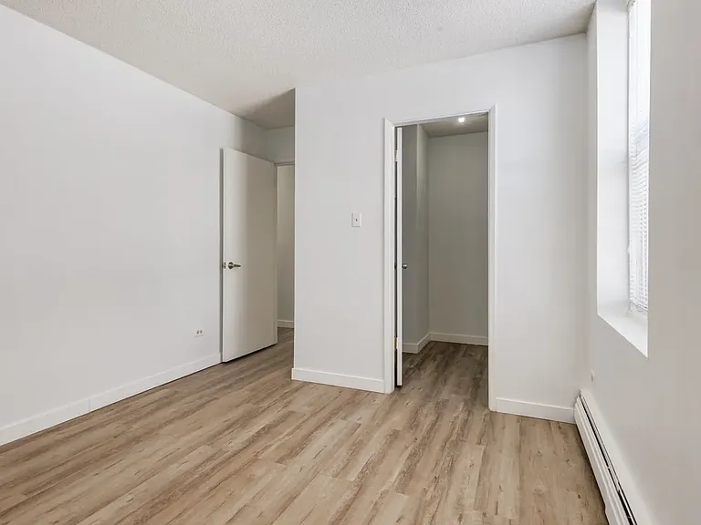 2010 Hope St SW #104 — Photo 12