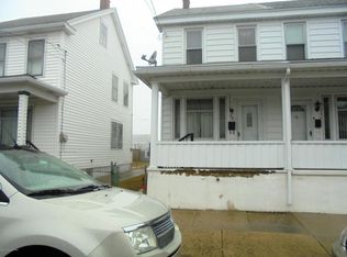 328 E White St, Summit Hill, PA 18250