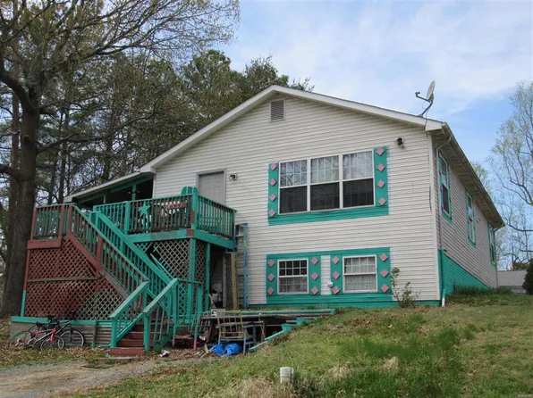 8325 Circle Dr, Lusby, MD 20657