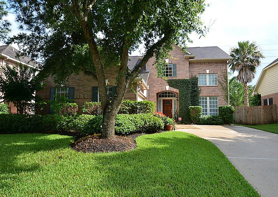 1st image of 24007 Bonnamere Ln
