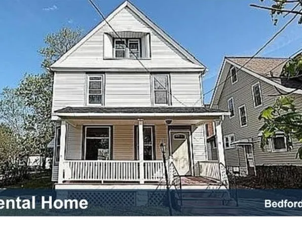 89 Harriman Ave, Bedford, OH 44146