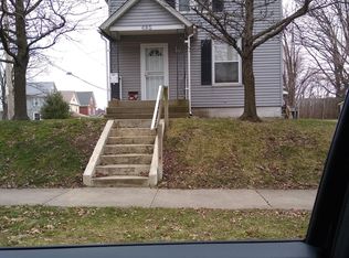 685 Kling St, Akron, OH 44311