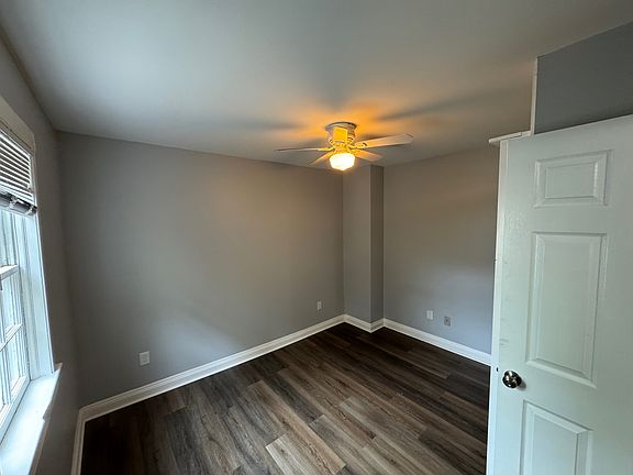 3rd image of 11 N Jay St #1