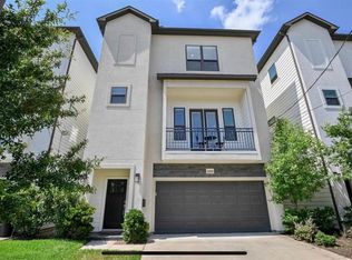 1059 W 25th St, Houston, TX 77008