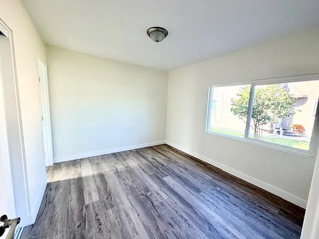 Building Photo - 3152 Sequoia Dr