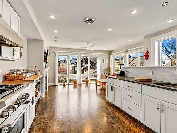 4th image of 104 Otis St #2