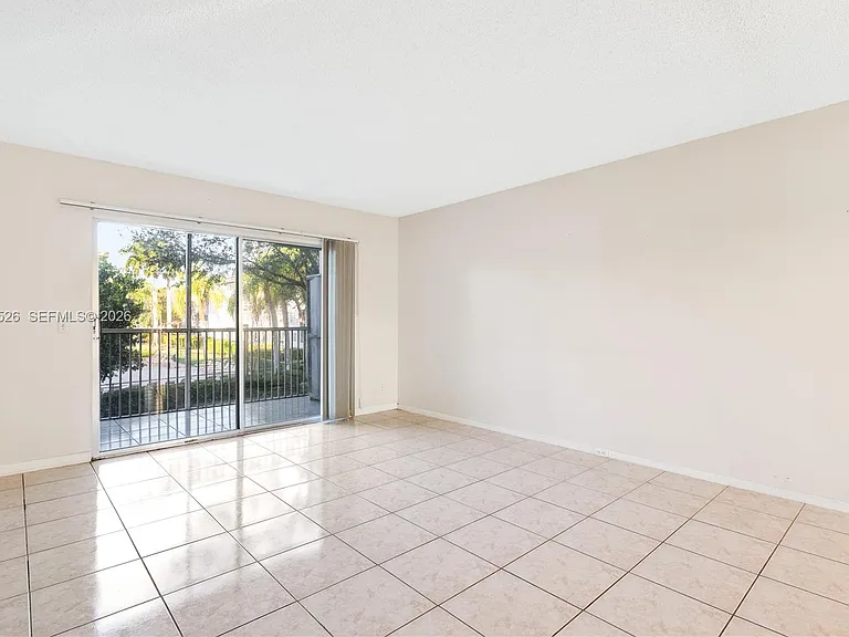 650 SW 124th Ter #214P — Photo 11