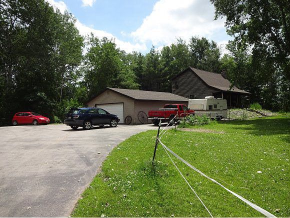 1st image of 4888 Lakeview Dr