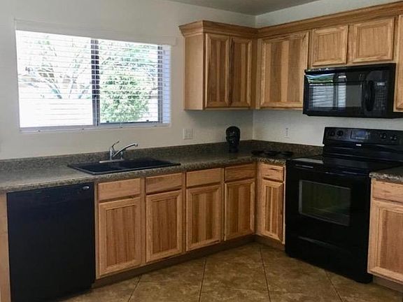 5th image of 3282 W Belle Ave