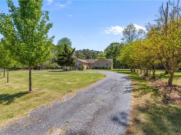 1905 Hallmark Way, Chesapeake, VA 23323