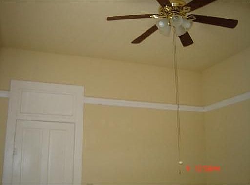 4th image of 2109 Saint Anthony St