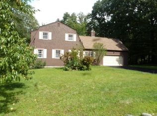 10 Drawbridge Rd, Westford, MA 01886