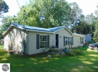 3560 Hamilton Rd, Harrison, MI 48625