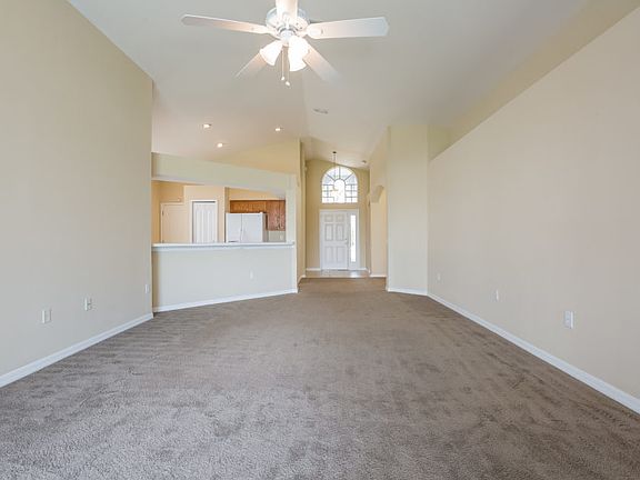 3rd image of 8115 Tar Hollow Dr