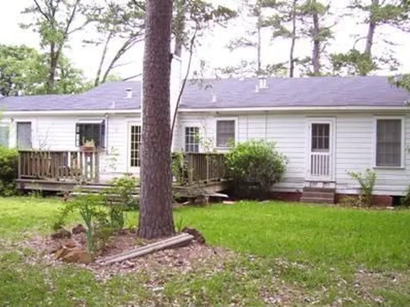 4445 S Fairway Dr, Shreveport, LA 71109