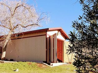 8147 Trane Rd, Saugus, CA 91390