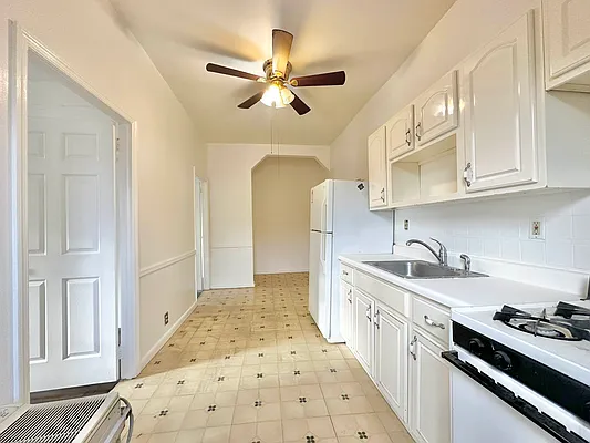 Rented by Doorway NYC, LLC | media 3